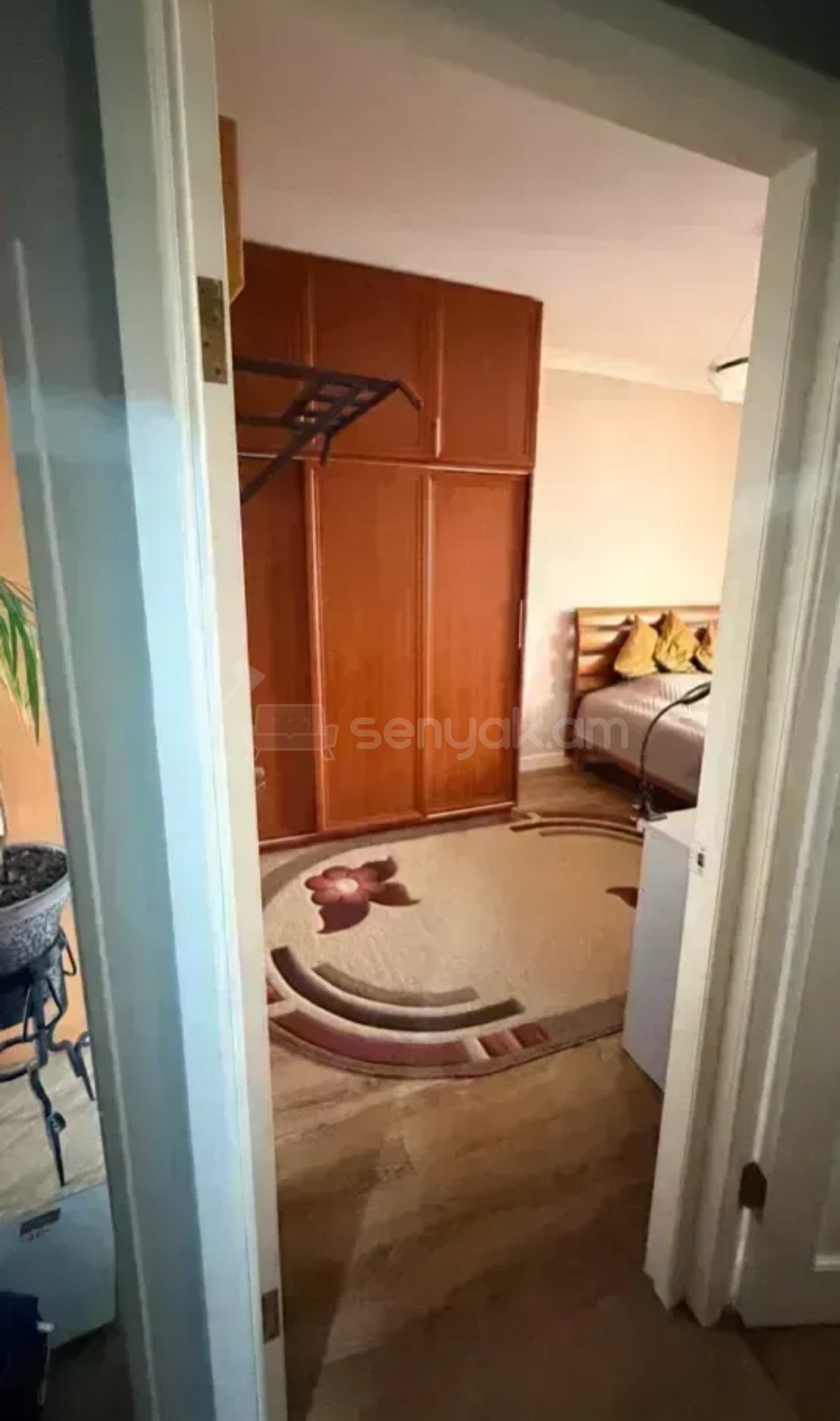 3 Սենյականոց Բնակարան Քարե Շենքում, 78քմ, 5/5 հարկ, Կապիտալ Վերանորոգված, Կահավորված, Արևկող