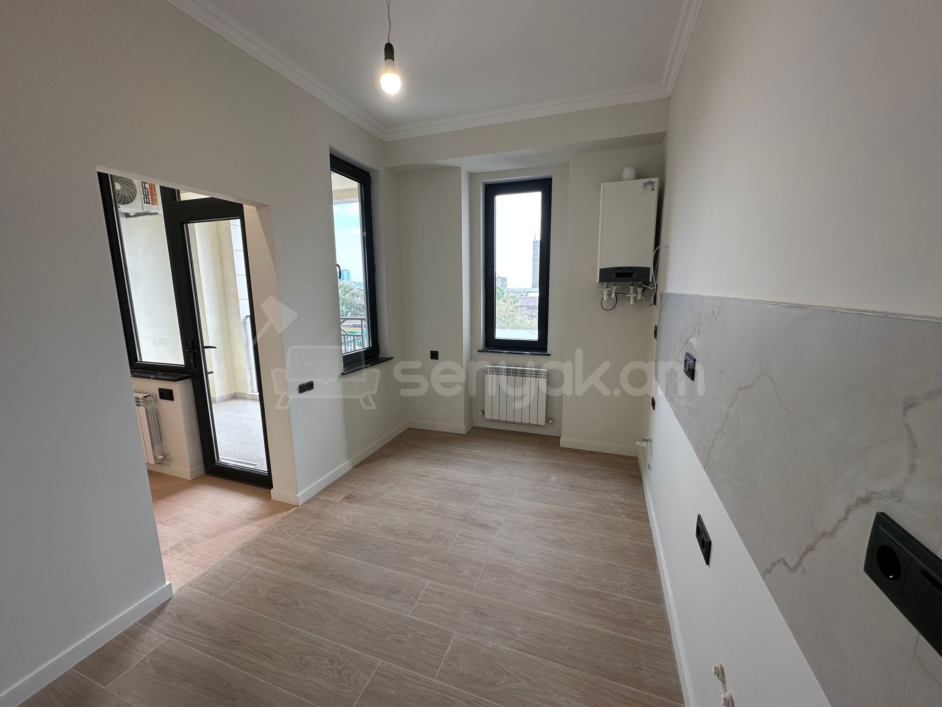 3 Սենյականոց Բնակարան Նորակառույցում, 91քմ, 6/16 հարկ, Կապիտալ Վերանորոգված