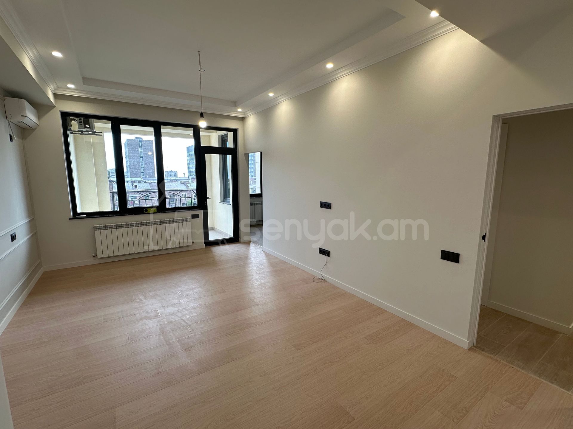 3 Սենյականոց Բնակարան Նորակառույցում, 91քմ, 6/16 հարկ, Կապիտալ Վերանորոգված