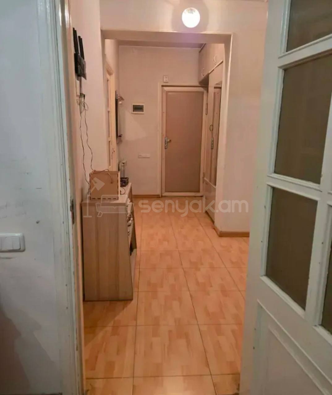 4 Սենյականոց Բնակարան, 94քմ, 2/9 հարկ, Նորմալ Վիճակում