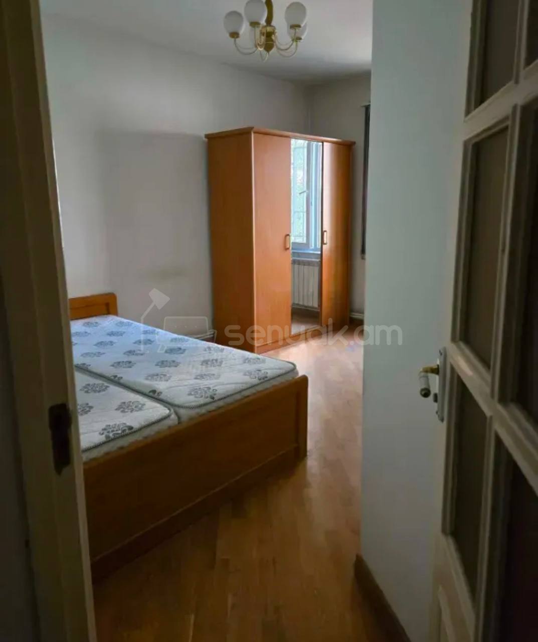 4 Սենյականոց Բնակարան, 94քմ, 2/9 հարկ, Նորմալ Վիճակում