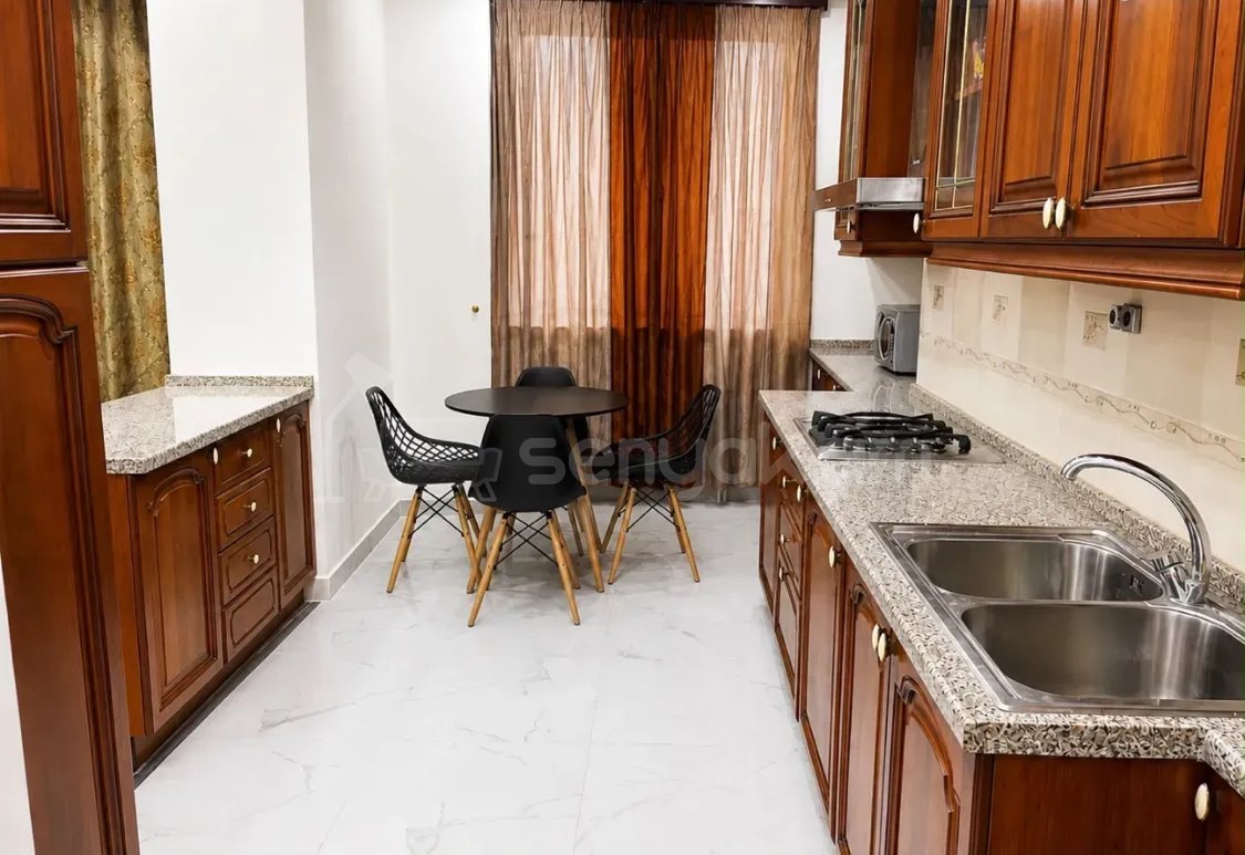 4 Սենյականոց Բնակարան Նորակառույցում, 170քմ, 5/13 հարկ, Կապիտալ Վերանորոգված, Կահավորված, Արևկող