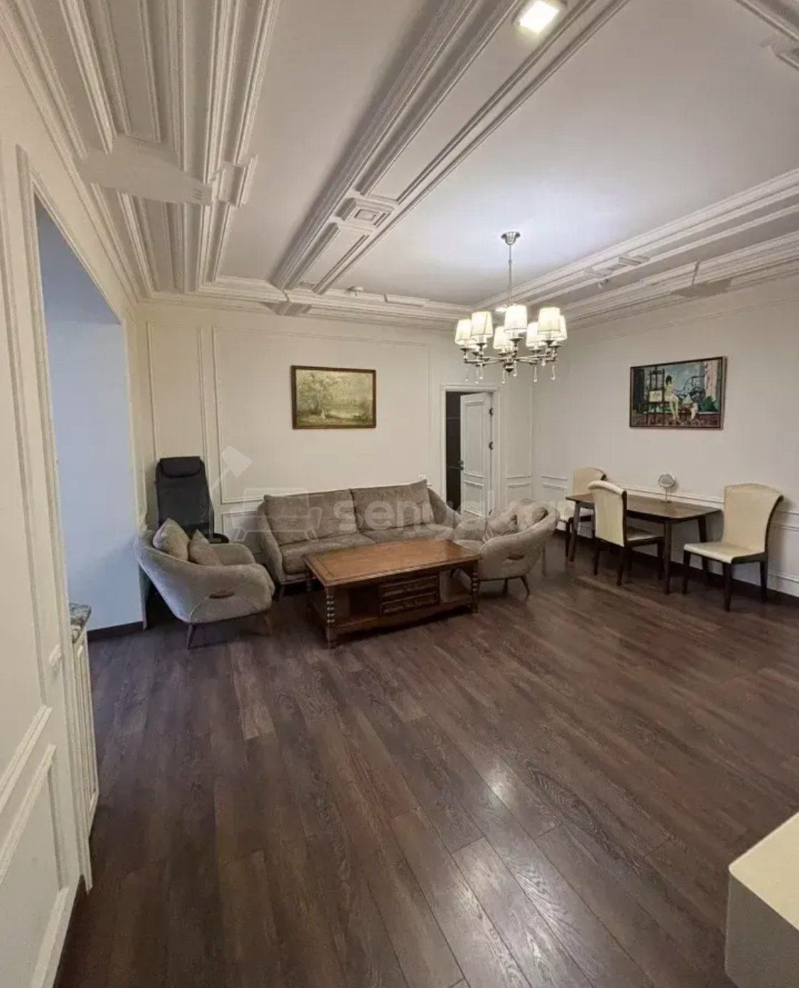 3 Սենյականոց Բնակարան Քարե Շենքում, 87քմ, 2/3 հարկ, Կապիտալ Վերանորոգված, Կահավորված