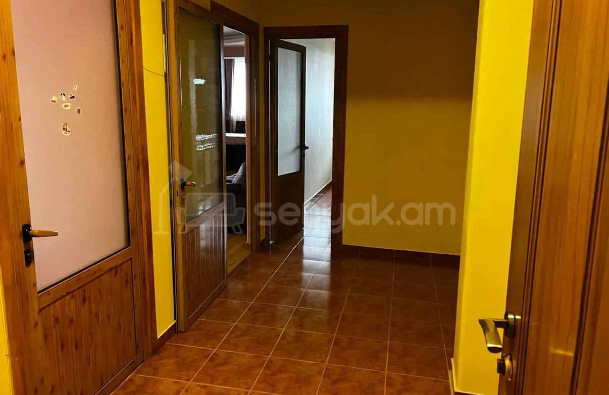 3 Սենյականոց Բնակարան, 78քմ, 6/9 հարկ, Կապիտալ Վերանորոգված