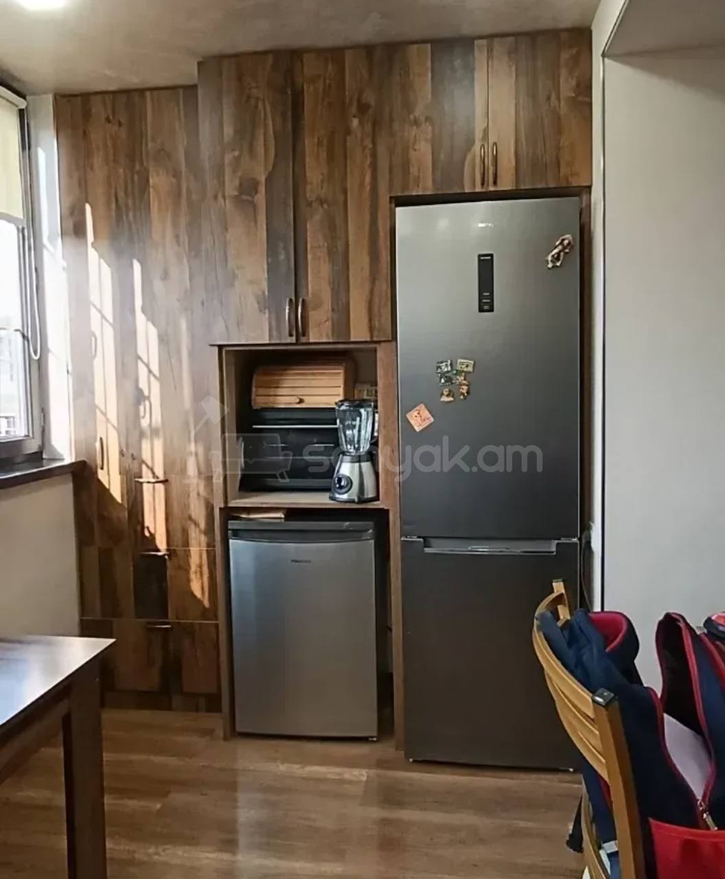 3 Սենյականոց Բնակարան Քարե Շենքում, 62քմ, 5/5 հարկ, Կոսմետիկ Վերանորոգված