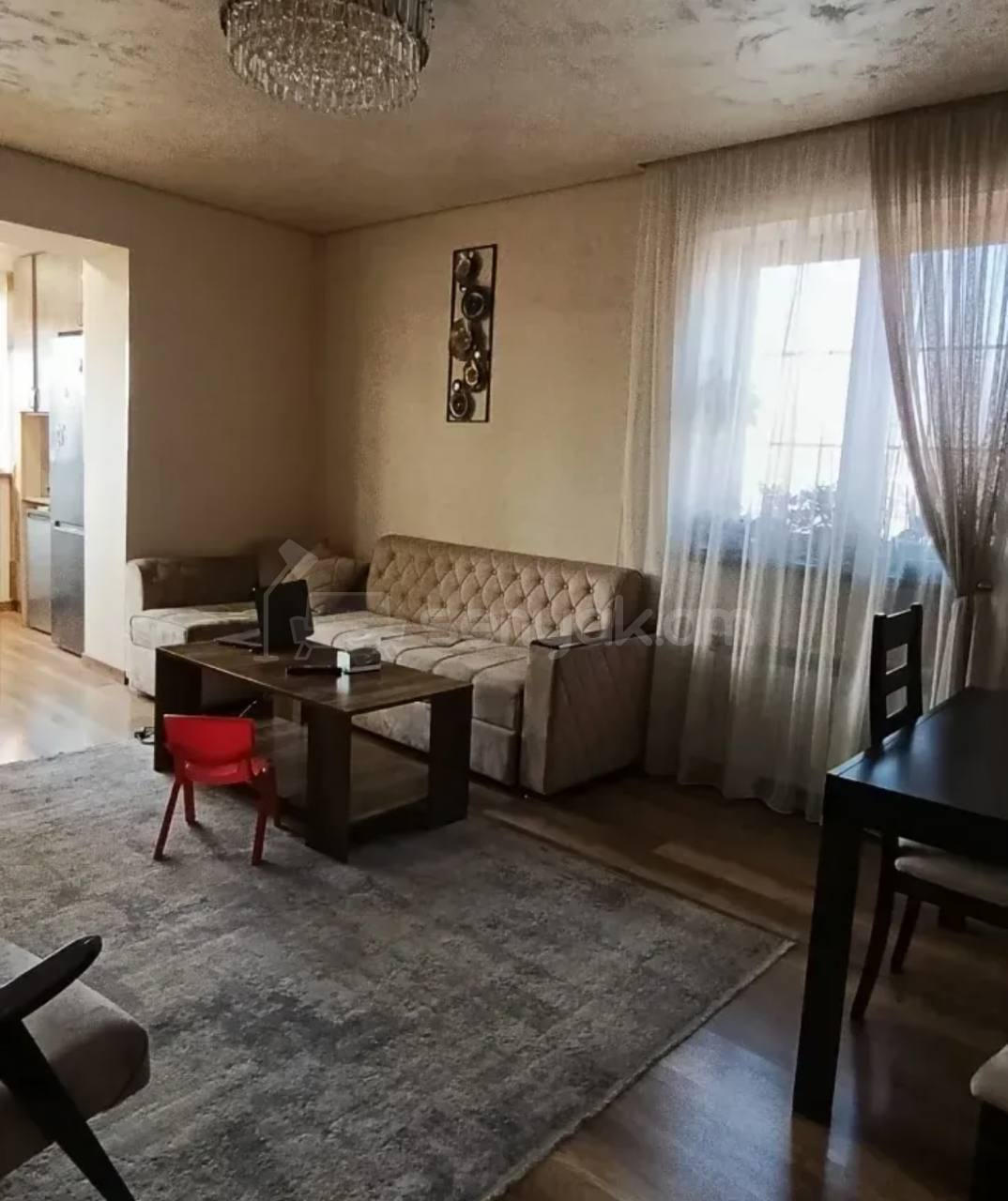 3 Սենյականոց Բնակարան Քարե Շենքում, 62քմ, 5/5 հարկ, Կոսմետիկ Վերանորոգված