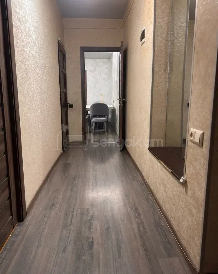 2 Սենյականոց Բնակարան Քարե Շենքում, 58քմ, 4/5 հարկ, Կապիտալ Վերանորոգված