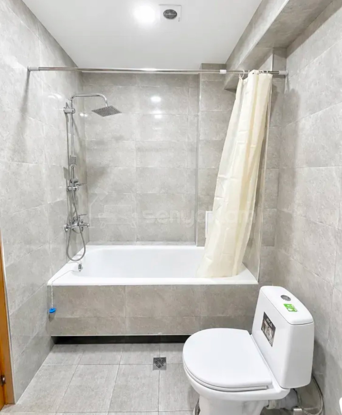 3 Սենյականոց Բնակարան, 115քմ, 9/12 հարկ, Կապիտալ Վերանորոգված, Կահավորված, Արևկող