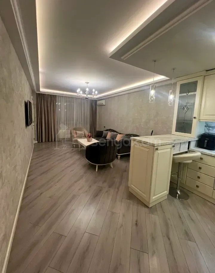 2 Սենյականոց Բնակարան, 50քմ, 8/9 հարկ, Կապիտալ Վերանորոգված, Կահավորված, Արևկող