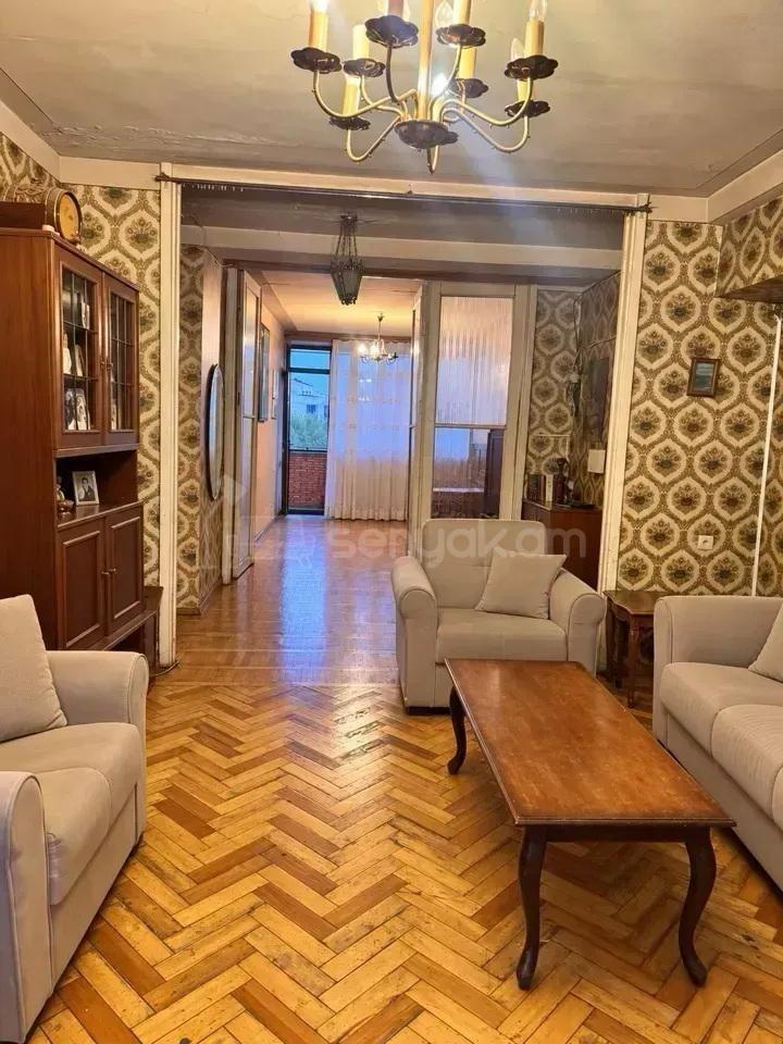 3 Սենյականոց Բնակարան, 89քմ, 8/11 հարկ, Նորմալ Վիճակում