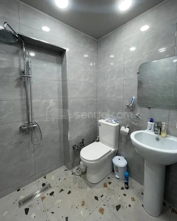 2 Սենյականոց Բնակարան Քարե Շենքում, 47քմ, 2/5 հարկ, Կապիտալ Վերանորոգված, Կահավորված, Արևկող
