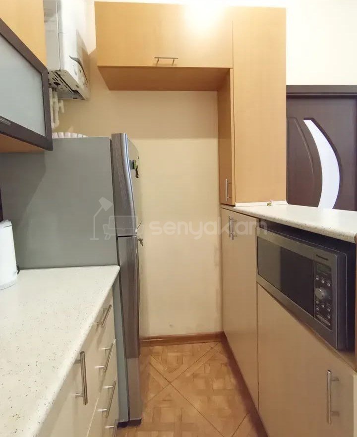 3 Սենյականոց Բնակարան Քարե Շենքում, 76քմ, 2/5 հարկ, Կապիտալ Վերանորոգված, Կահավորված, Արևկող