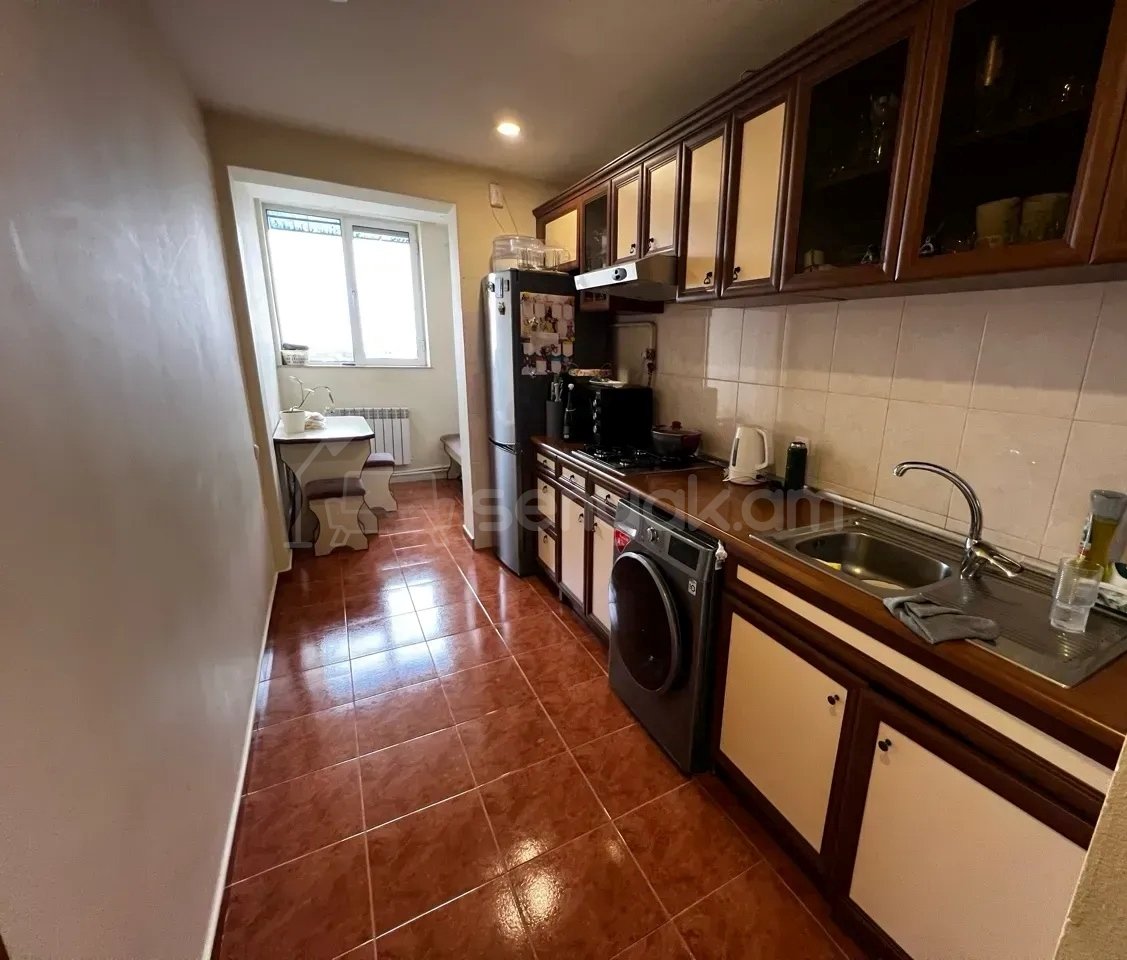 3 Սենյականոց Բնակարան, 78քմ, 6/9 հարկ, Կապիտալ Վերանորոգված