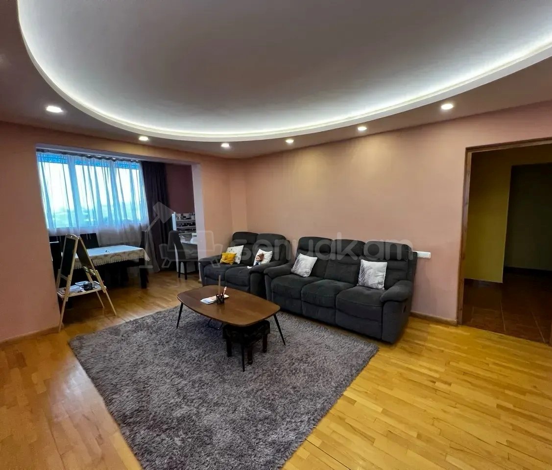 3 Սենյականոց Բնակարան, 78քմ, 6/9 հարկ, Կապիտալ Վերանորոգված