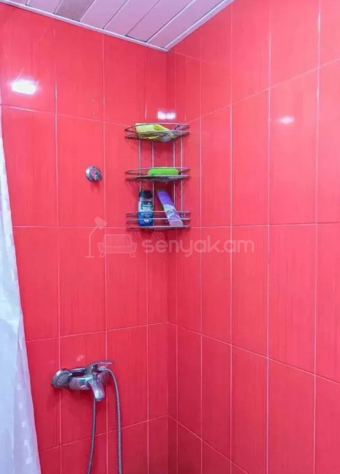 3 Սենյականոց Բնակարան Քարե Շենքում, 68քմ, 2/5 հարկ, Դիզայներական Վերանորոգված, Կահավորված
