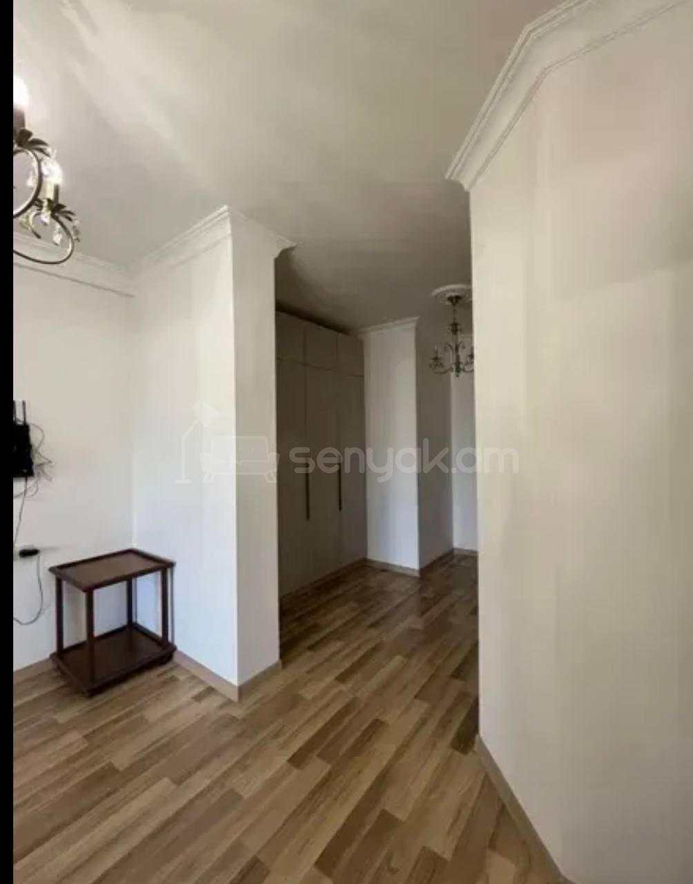 4 Սենյականոց Բնակարան, 105քմ, 2/7 հարկ, Կապիտալ Վերանորոգված, Կահավորված, Արևկող
