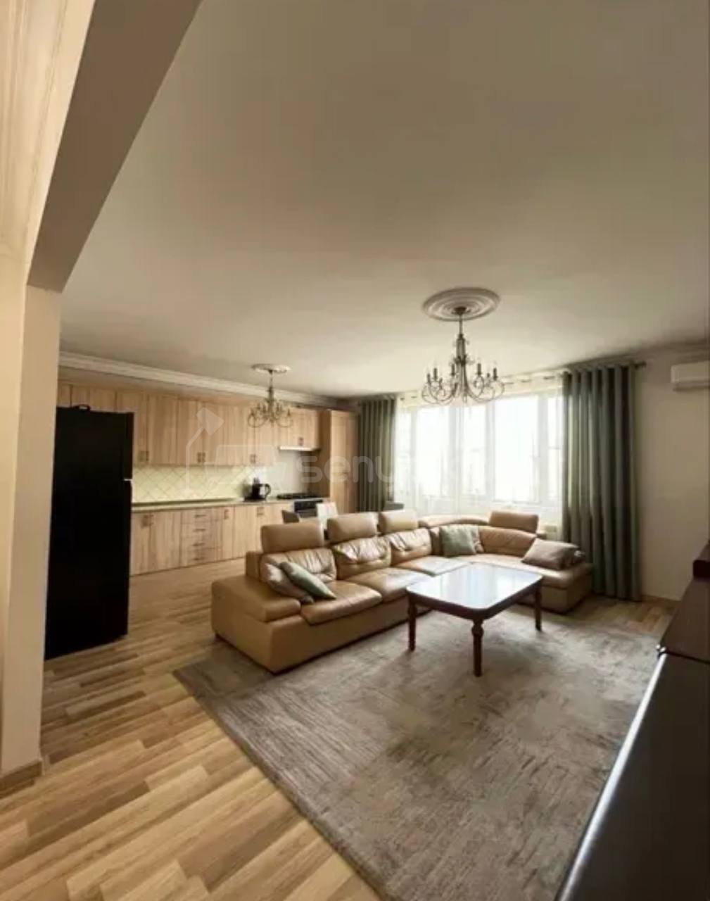 4 Սենյականոց Բնակարան, 105քմ, 2/7 հարկ, Կապիտալ Վերանորոգված, Կահավորված, Արևկող