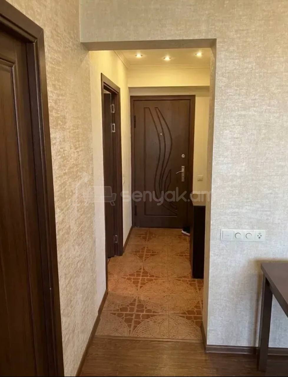 3 Սենյականոց Բնակարան, 67քմ, 4/8 հարկ, Կապիտալ Վերանորոգված