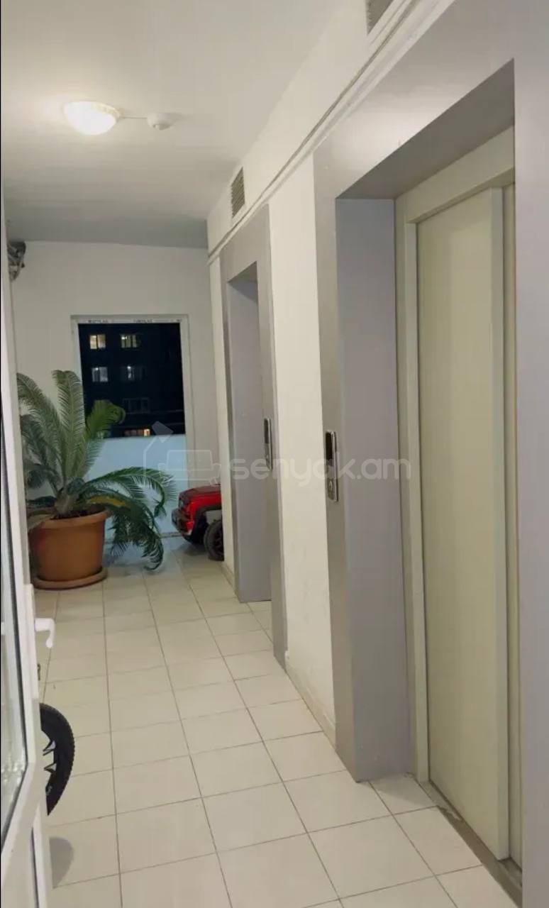 3 Սենյականոց Բնակարան, 73քմ, 12/15 հարկ, Դիզայներական Վերանորոգված