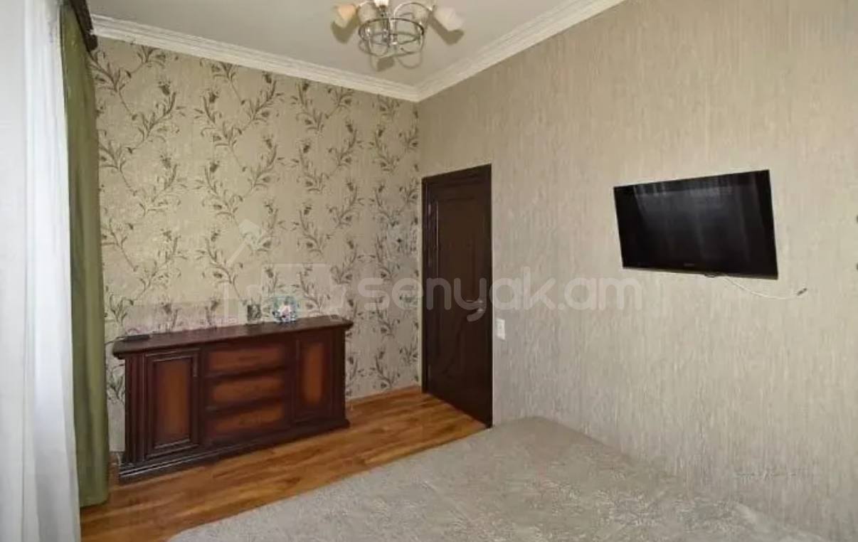 4 Սենյականոց Բնակարան, 105քմ, 9/15 հարկ, Կապիտալ Վերանորոգված, Կահավորված
