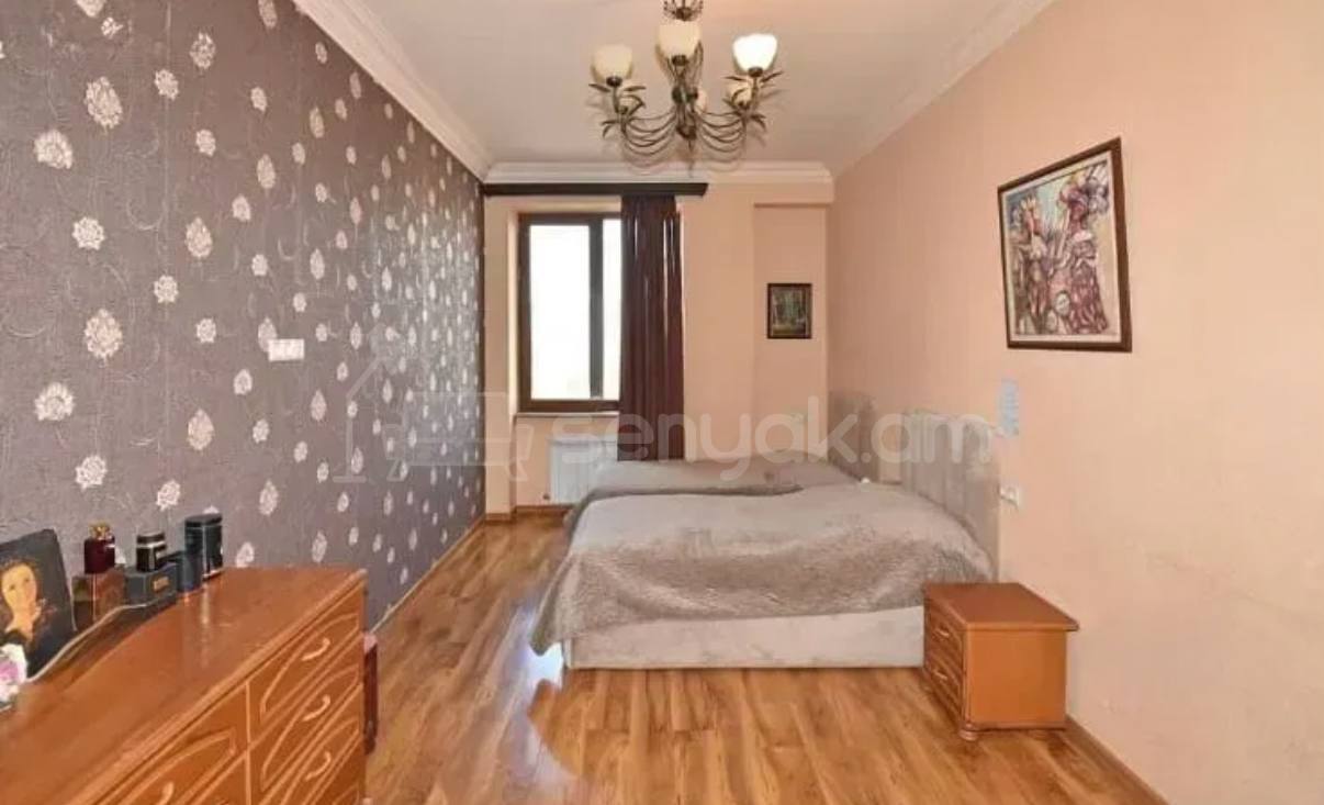 4 Սենյականոց Բնակարան, 105քմ, 9/15 հարկ, Կապիտալ Վերանորոգված, Կահավորված