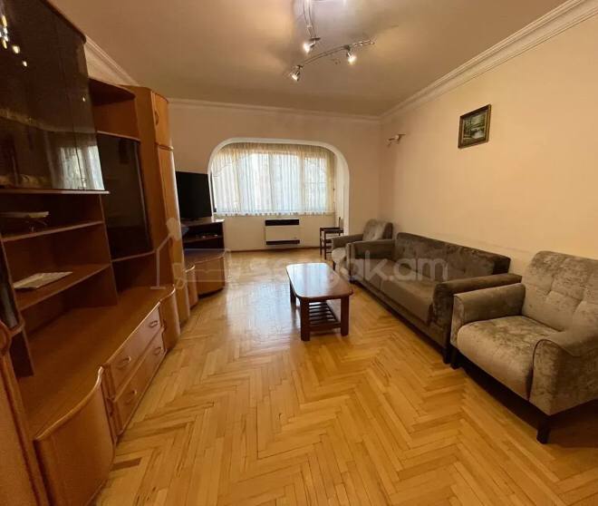 2 Սենյականոց Բնակարան, 66քմ, 5/9 հարկ, Կոսմետիկ Վերանորոգված, Կահավորված