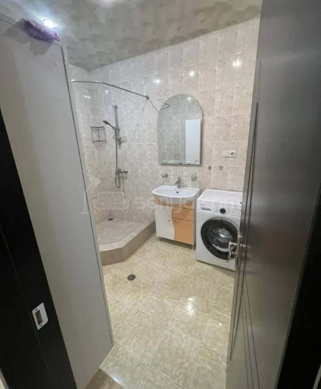 3 Սենյականոց Բնակարան, 86քմ, 5/14 հարկ, Կապիտալ Վերանորոգված, Կահավորված