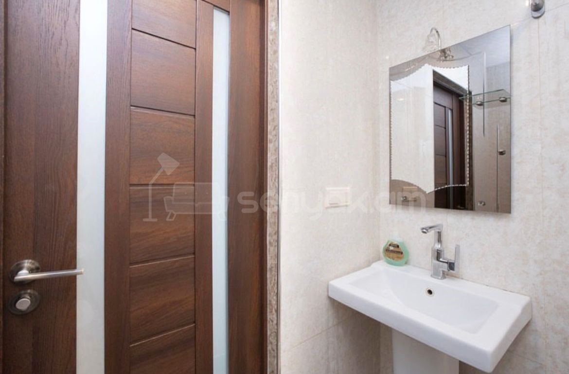 2 Սենյականոց Բնակարան, 45քմ, 2/9 հարկ, Կապիտալ Վերանորոգված, Կահավորված, Արևկող