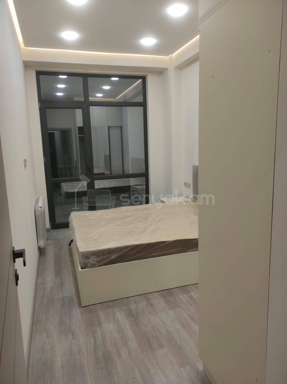 2 Սենյականոց Բնակարան Նորակառույցում, 55քմ, 4/16 հարկ, Դիզայներական Վերանորոգված, Կահավորված, Արևկող