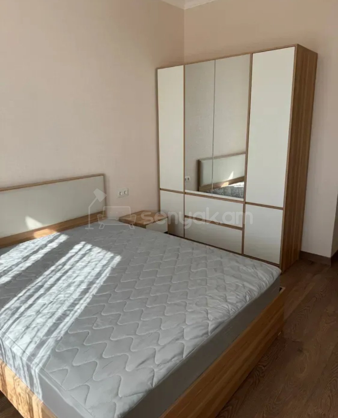 3 Սենյականոց Բնակարան Նորակառույցում, 90քմ, 5/18 հարկ, Կապիտալ Վերանորոգված, Կահավորված