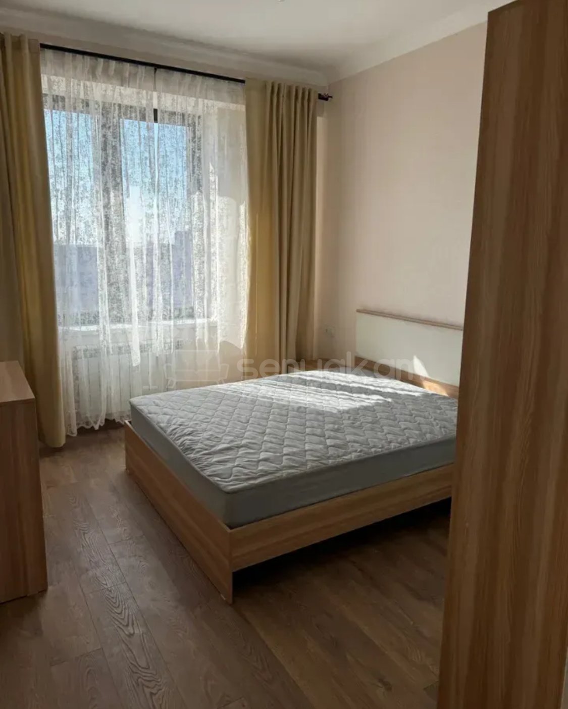 3 Սենյականոց Բնակարան Նորակառույցում, 90քմ, 5/18 հարկ, Կապիտալ Վերանորոգված, Կահավորված