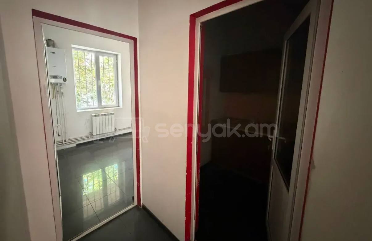 Օֆիսային Տարածք, 98քմ, Կապիտալ Վերանորոգված