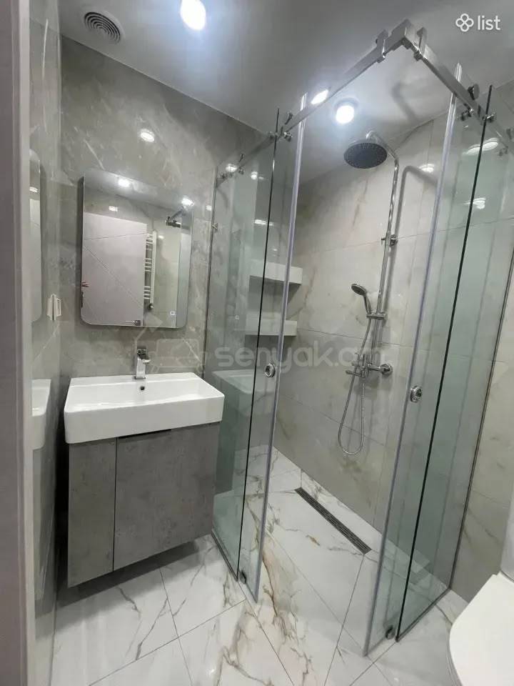 2 Սենյականոց Բնակարան, 50քմ, 3/9 հարկ, Դիզայներական Վերանորոգված, Կահավորված, Արևկող