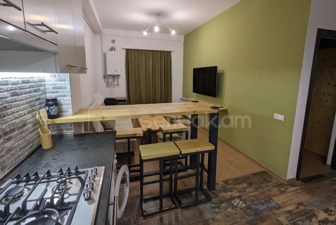2 Սենյականոց Բնակարան Նորակառույցում, 46քմ, 5/9 հարկ, Կապիտալ Վերանորոգված, Կահավորված