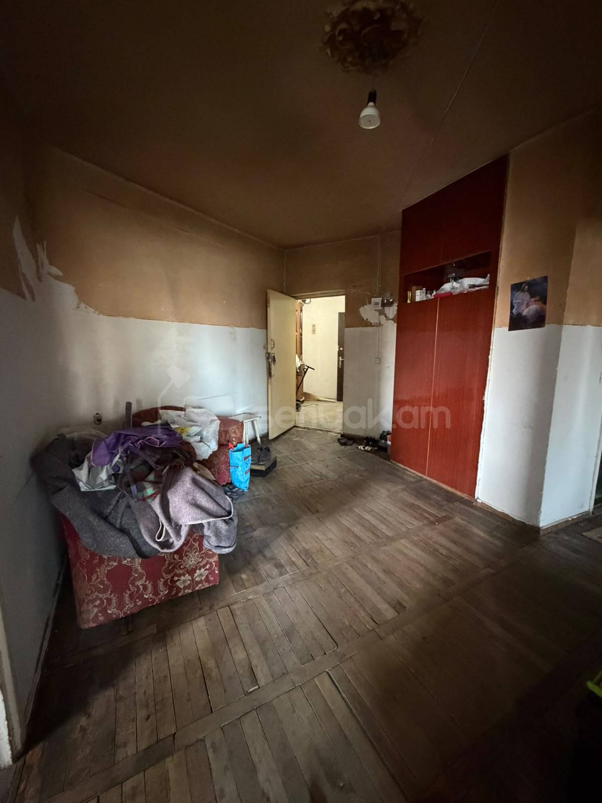 3 Սենյականոց Բնակարան, 90քմ, 6/16 հարկ, Պետական Վիճակում