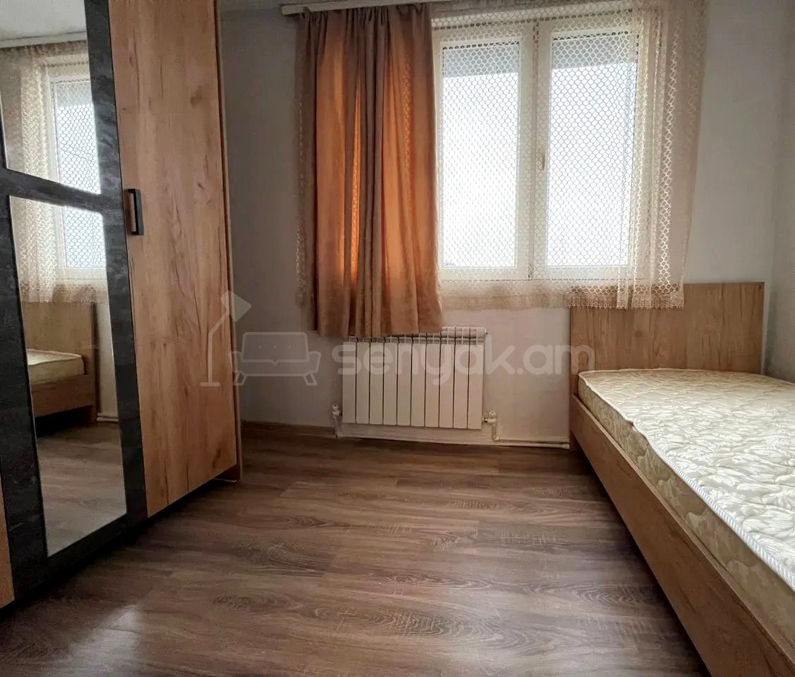 2 Սենյականոց Բնակարան, 56քմ, 5/5 հարկ, Կոսմետիկ Վերանորոգված