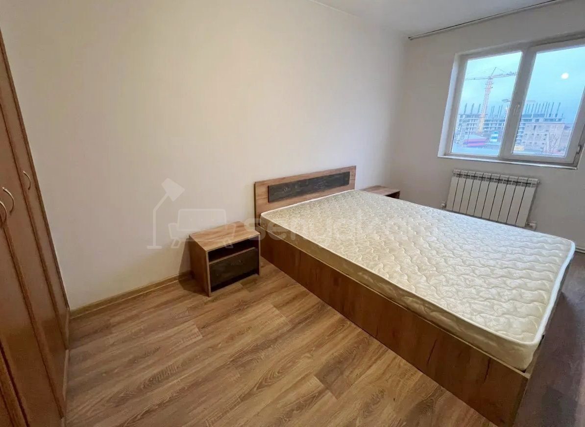 2 Սենյականոց Բնակարան, 56քմ, 5/5 հարկ, Կոսմետիկ Վերանորոգված