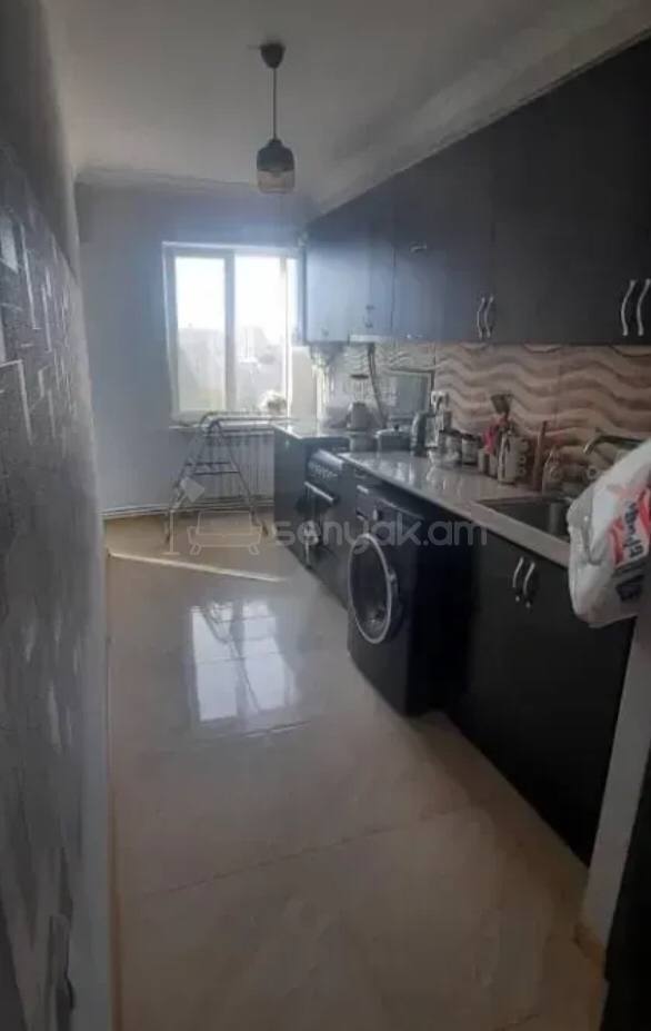 3 Սենյականոց Բնակարան, 72քմ, 3/9 հարկ, Կապիտալ Վերանորոգված
