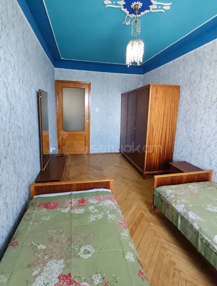 2 Սենյականոց Բնակարան, 54քմ, 3/5 հարկ, Կոսմետիկ Վերանորոգված, Կահավորված