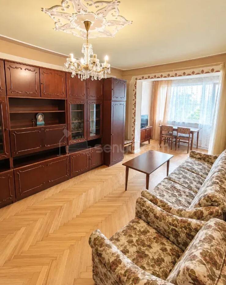 2 Սենյականոց Բնակարան, 54քմ, 3/5 հարկ, Կոսմետիկ Վերանորոգված, Կահավորված