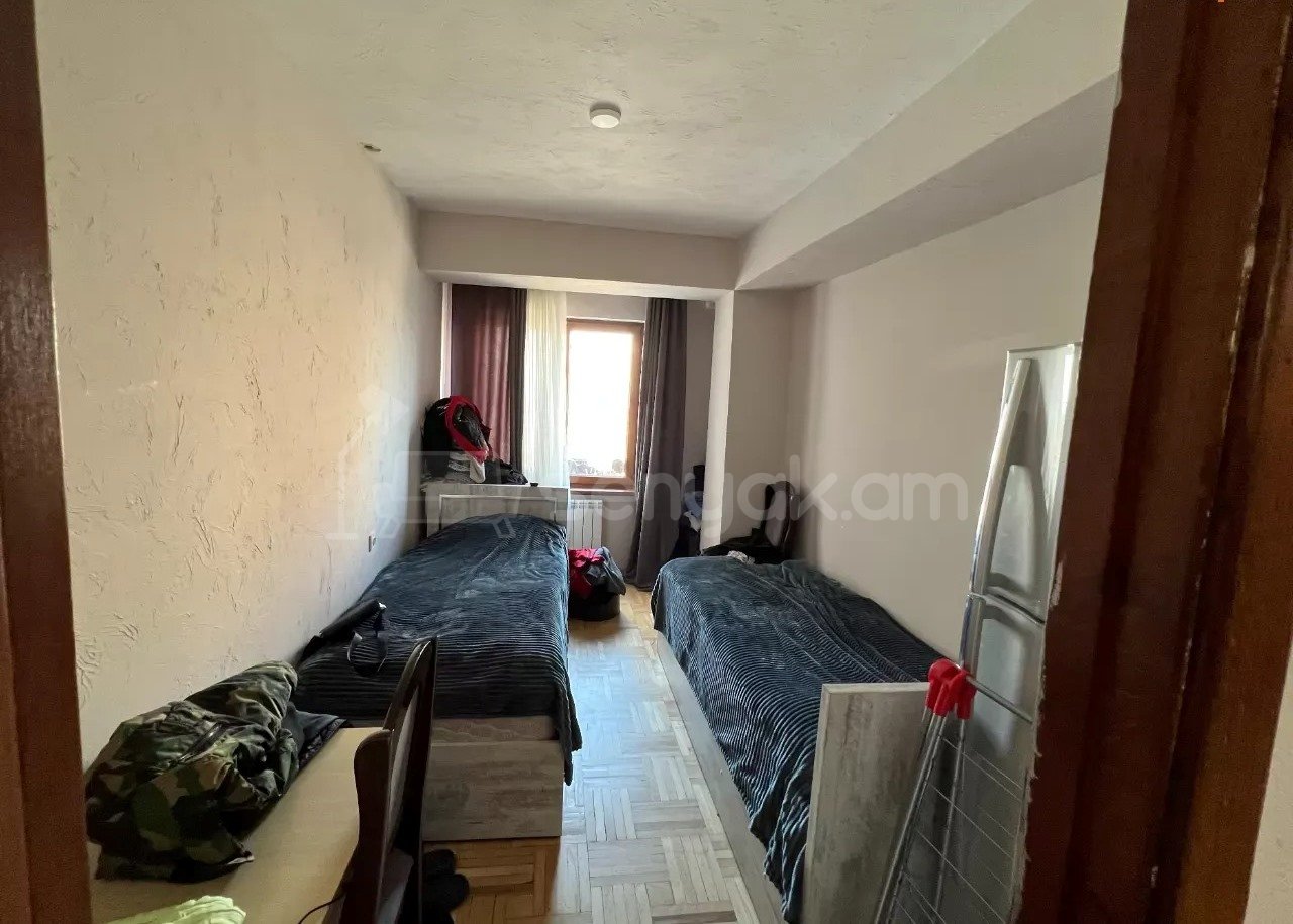 4 Սենյականոց Բնակարան, 82քմ, 6/14 հարկ, Նորմալ Վիճակում