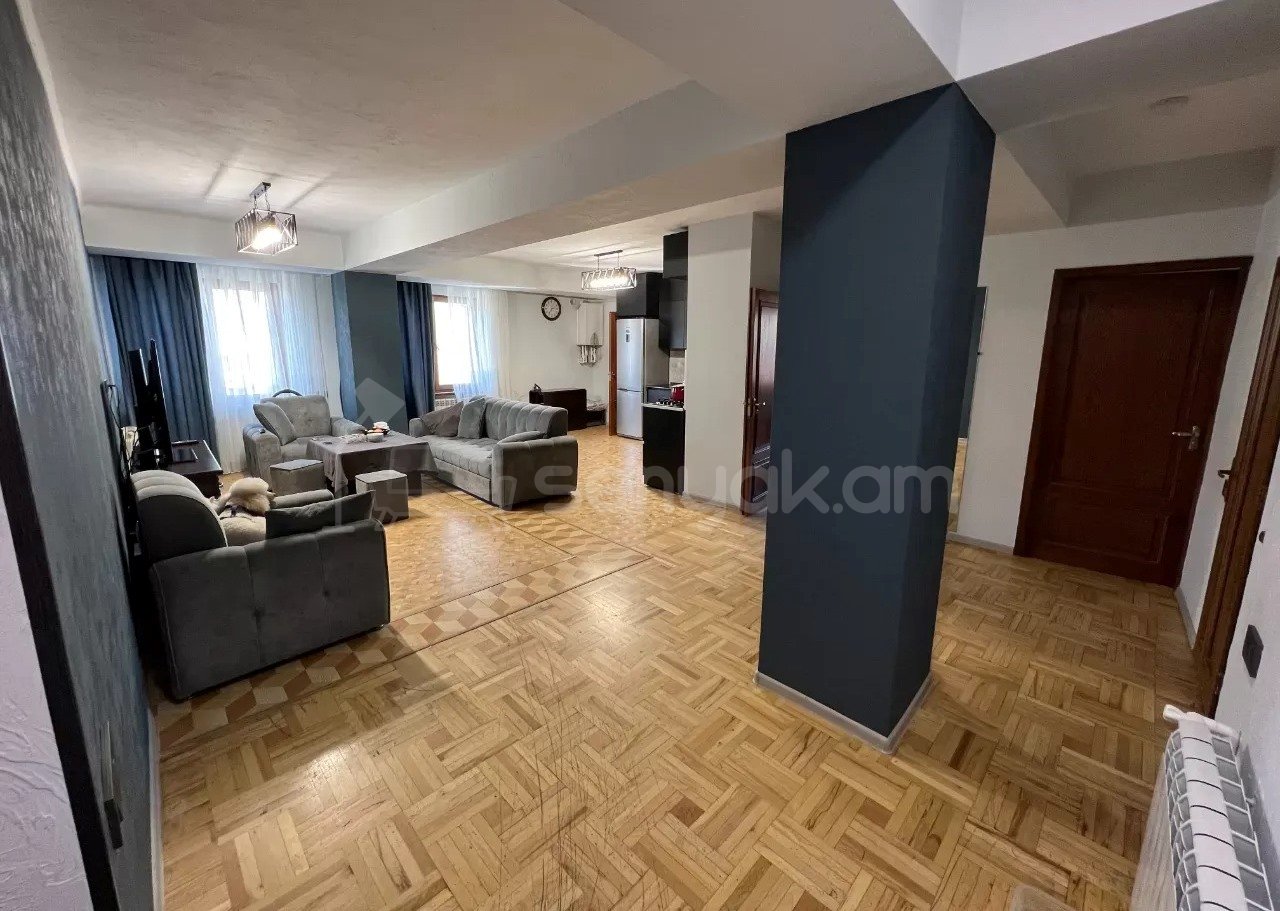 4 Սենյականոց Բնակարան, 82քմ, 6/14 հարկ, Նորմալ Վիճակում