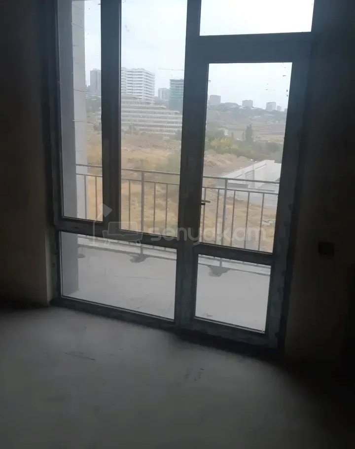 2 Սենյականոց Բնակարան, 62քմ, 5/8 հարկ, Զրոյական Վիճակում