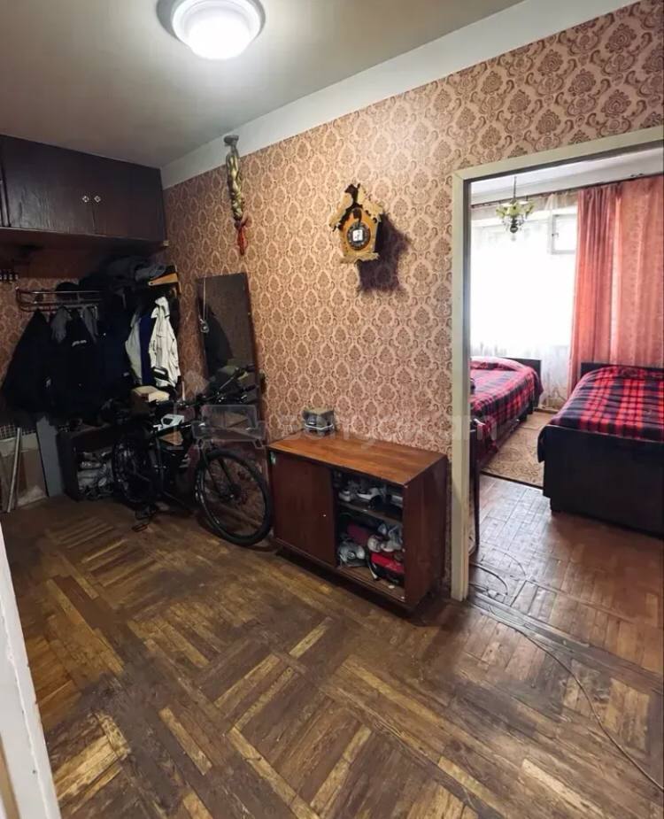 3 Սենյականոց Բնակարան, 78քմ, 1/9 հարկ, Պետական Վիճակում