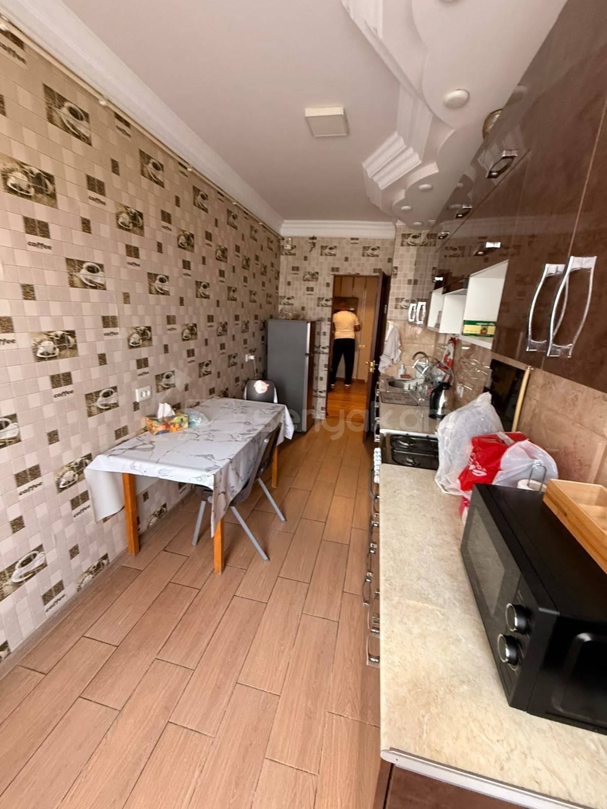 4 Սենյականոց Բնակարան, 105քմ, 7/14 հարկ, Կապիտալ Վերանորոգված, Կահավորված, Արևկող