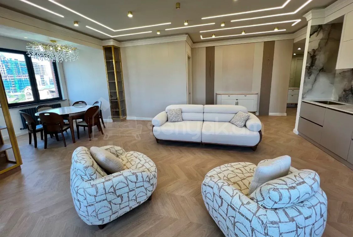 3 Սենյականոց Բնակարան Նորակառույցում, 97քմ, 4/15 հարկ, Դիզայներական Վերանորոգված