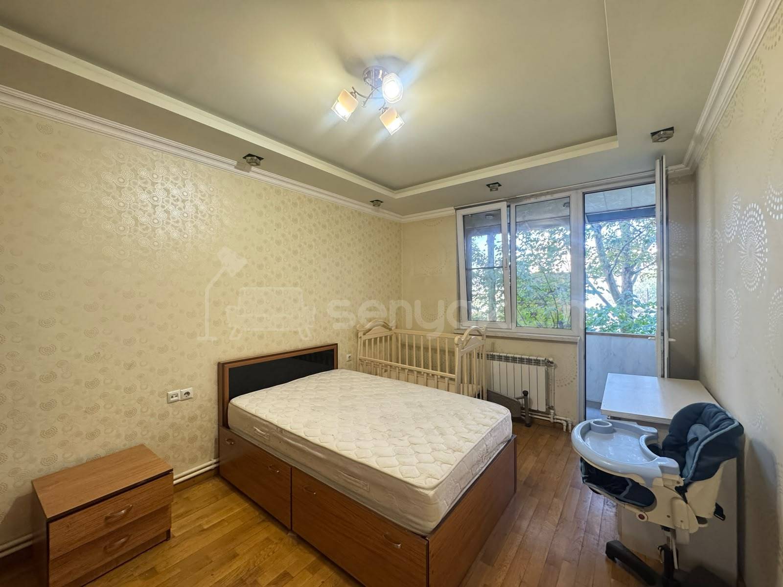 3 Սենյականոց Բնակարան, 100քմ, 3/8 հարկ, Կապիտալ Վերանորոգված, Կահավորված, Արևկող