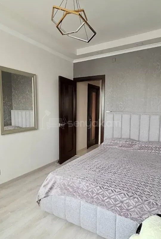 3 Սենյականոց Բնակարան, 82քմ, 7/9 հարկ, Կապիտալ Վերանորոգված, Կահավորված, Արևկող