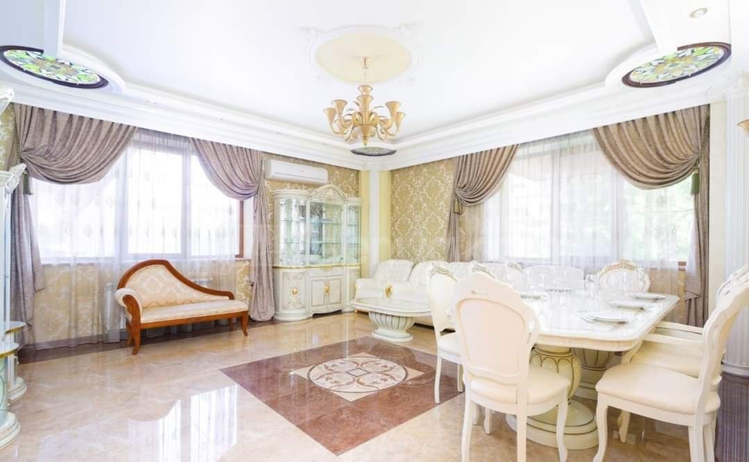 4 Սենյականոց Բնակարան Նորակառույցում, 96քմ, 7/12 հարկ, Դիզայներական Վերանորոգված