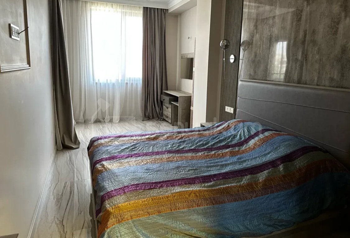 2 Սենյականոց Բնակարան Նորակառույցում, 74քմ, 5/18 հարկ, Դիզայներական Վերանորոգված, Կահավորված